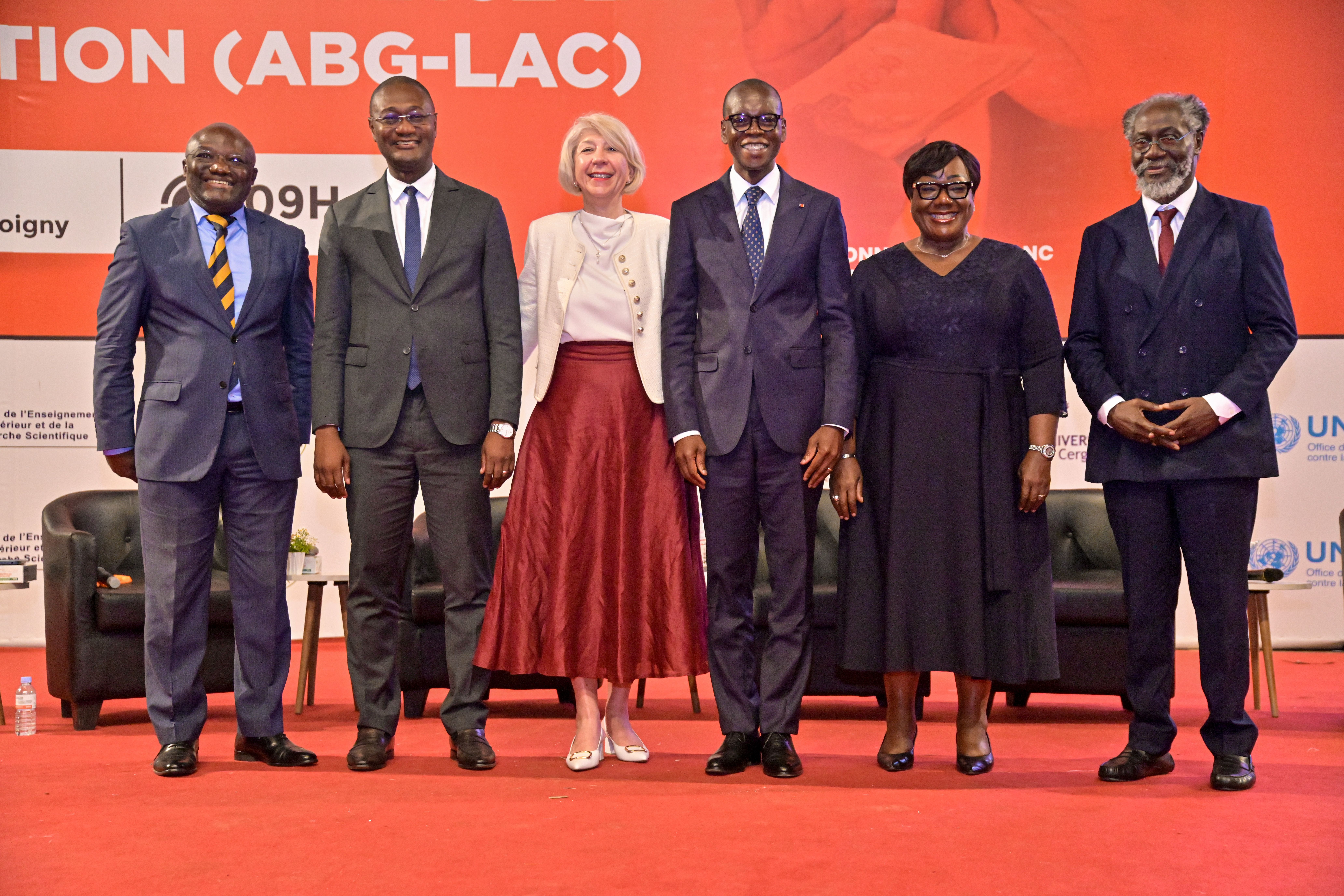 ABG LAC Panel de Haut Niveau (54)