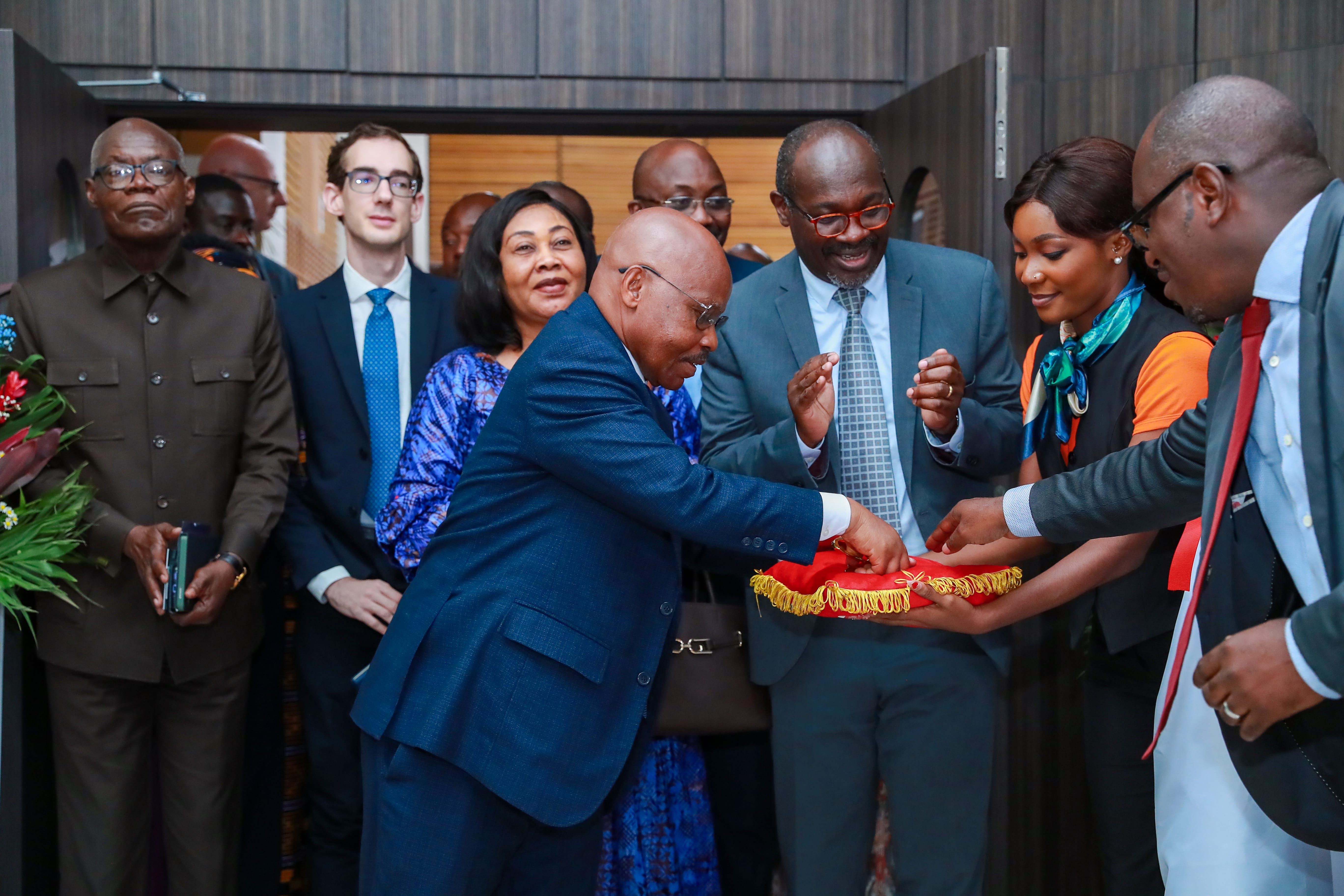 COUPURE DU RUBAN (6)